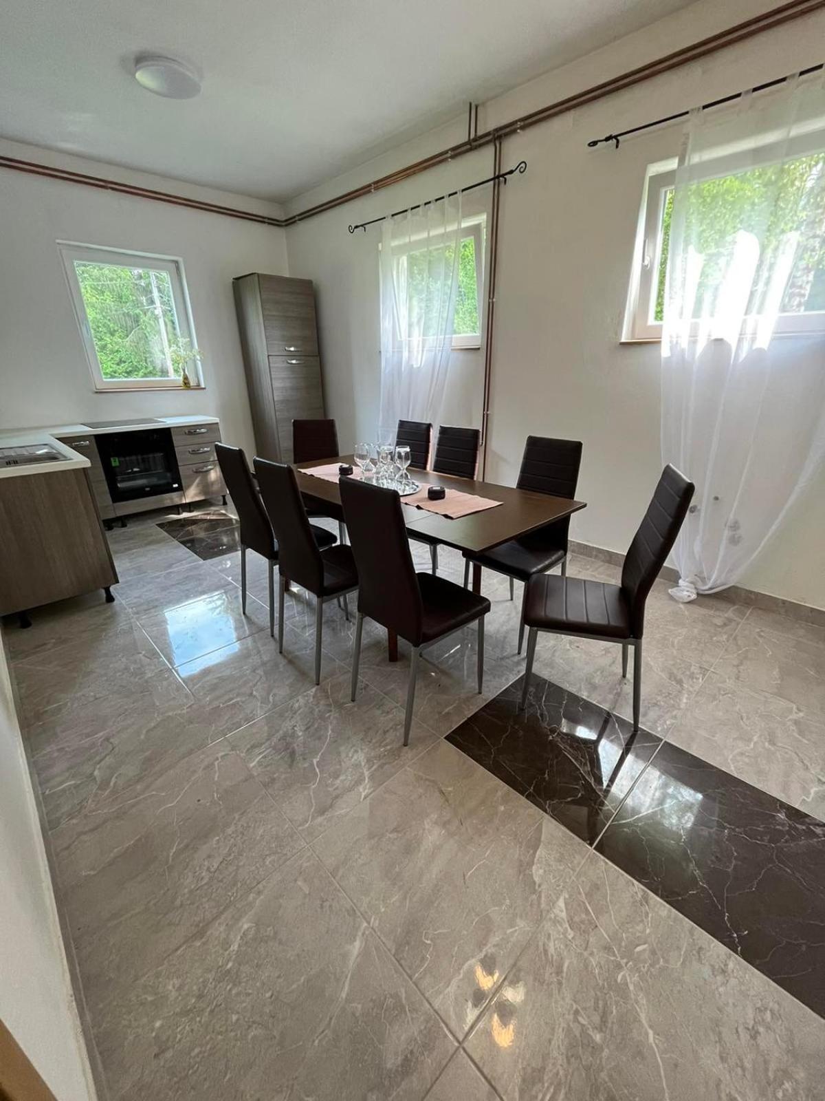 Rooms Ljubenko Karlovac Exteriér fotografie